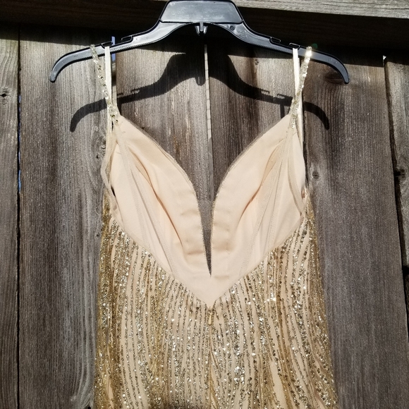 Cinderella Divine Gold Sequin Glittery Formal Elegant Evening Maxi Gown Size 8 - Picture 7 of 14